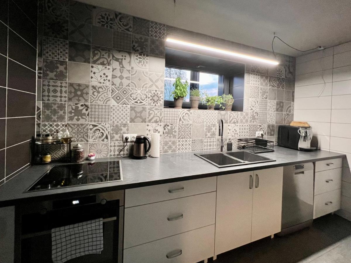 הוילה Roczyny Garden Loft מראה חיצוני תמונה
